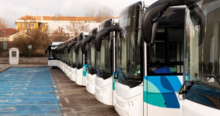 zmiany-w-komunikacji-publicznej--zamkni--cie-p--tl-auto-2020